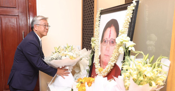 सीता दाहाललाई अमेरिकी सहायक विदेशमन्त्रीले दिए श्रद्धाञ्जली